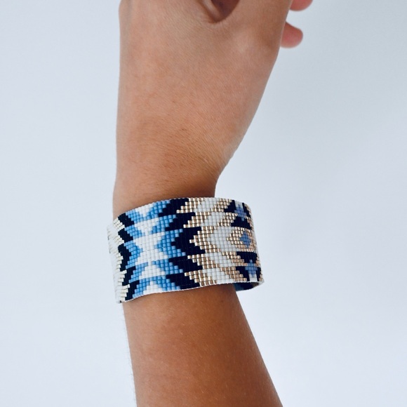 Geometric Pattern Miyuki Delica Beaded Bracelet